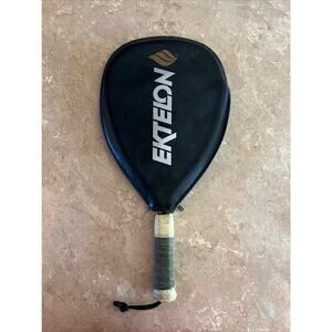 ✔️Ektelon Axis Graphite | Ektelon Racquetball Racquet w/ Black Zipper Case